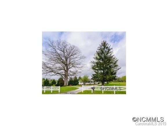 1291 Sugarloaf Rd, Hendersonville, NC 28792 - photo 1