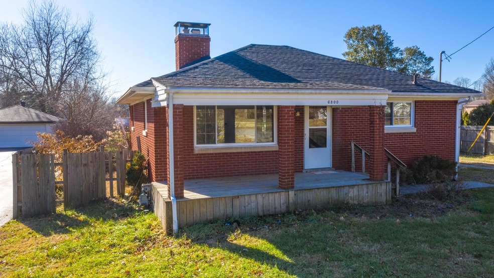 6800 Applegate Ln, Louisville, KY 40228 - photo 1