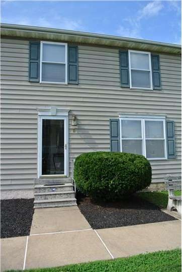 8 Terry Ct, Downingtown, PA 19335 - photo 1