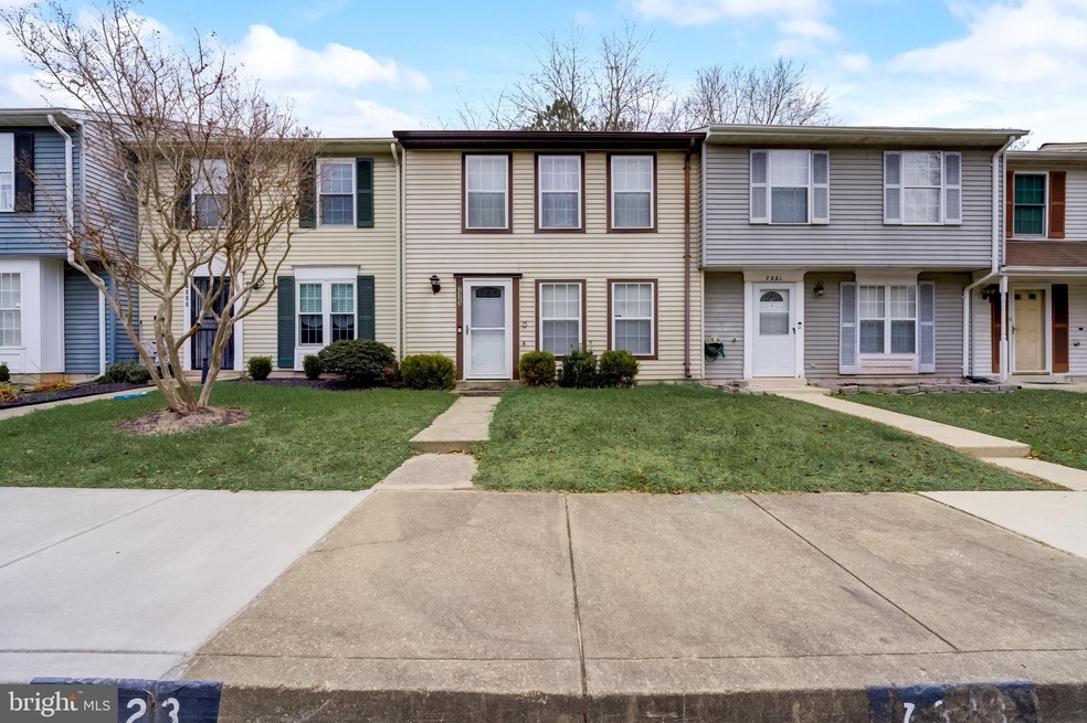 7323 Sheila Ln, Clinton, MD 20735 - photo 1