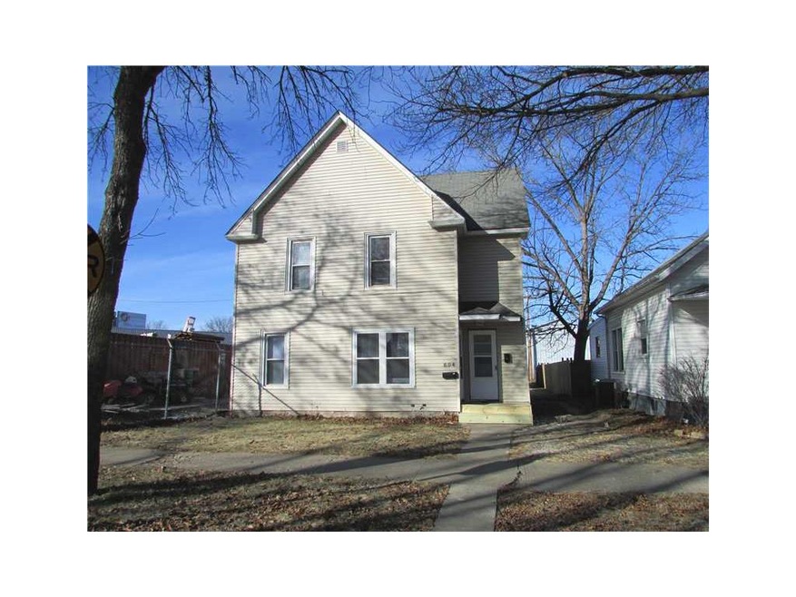 Front Exterior. Upper and lower duplex with newer 