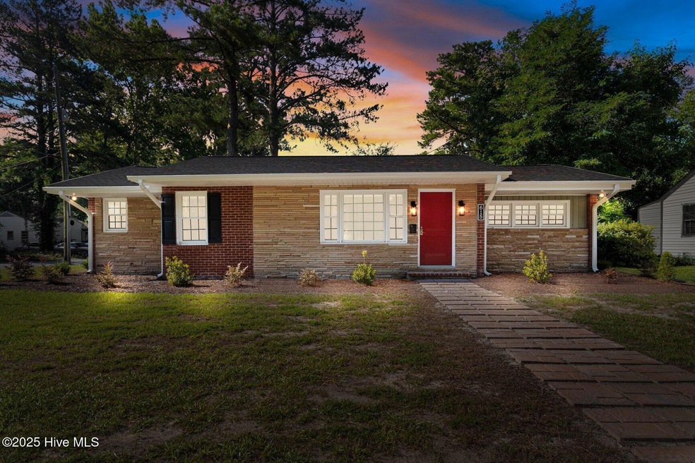 For Sale $324,000 • Co-Listing Agent