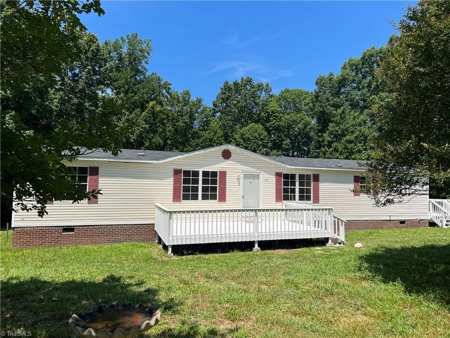 1386 Southmont Dr, Asheboro, NC 27205 - photo 1