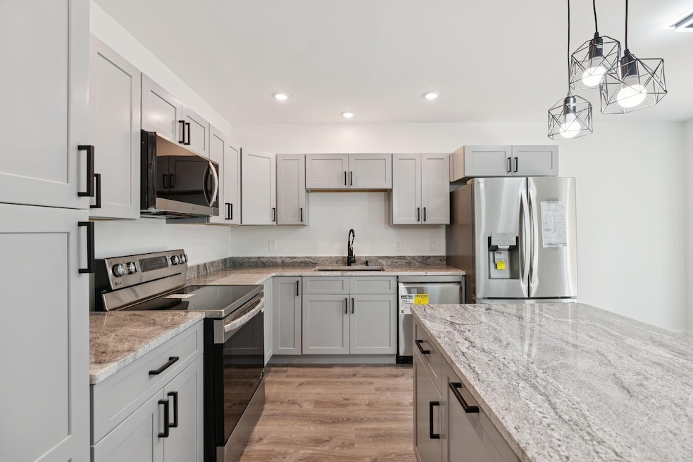 Sold $485,000 • Co-Listing Agent