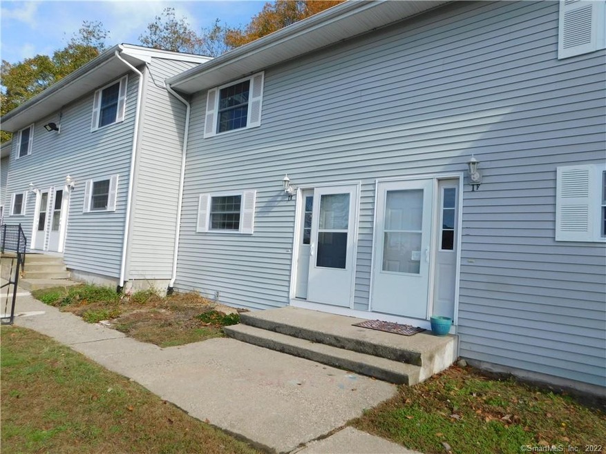 1742 Route 12 unit 1E, Gales Ferry, CT 06335 - photo 1
