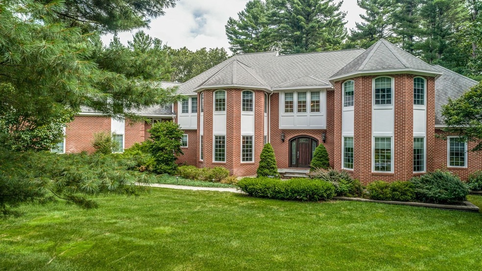 24 Davis Rd, Carlisle, MA 01741 - photo 1