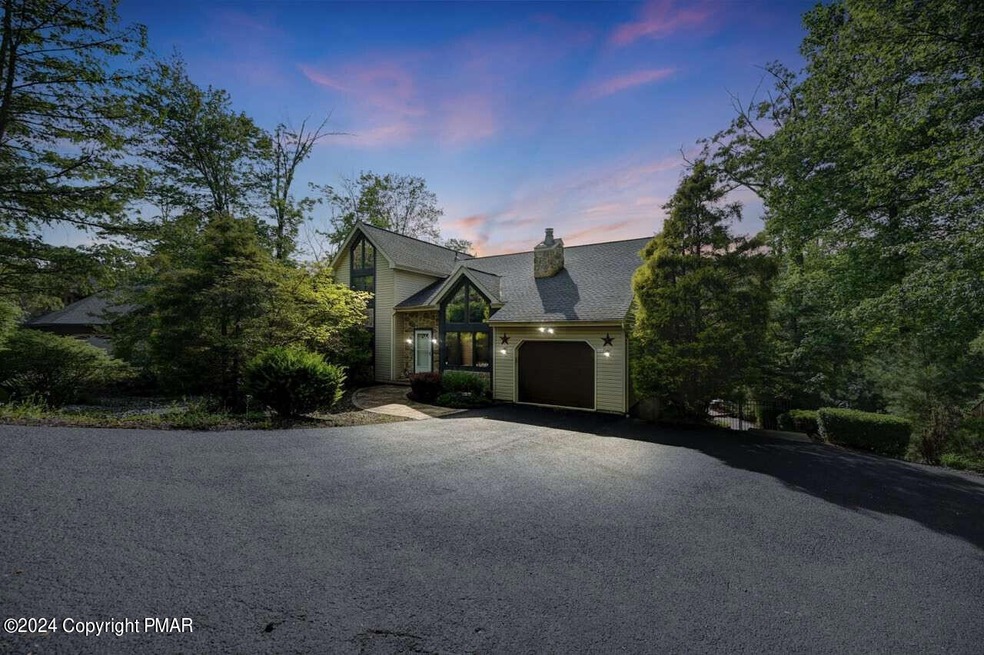 269 E Shore Dr, East Stroudsburg, PA 18301 - photo 1