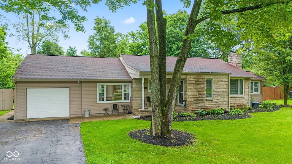 426 Tipton Ln, Columbus, IN 47201 - photo 1