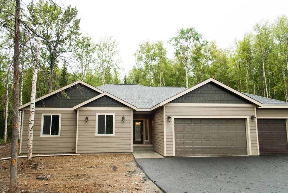 3897 W Birch Leaf Way, Wasilla, AK 99654 - photo 1