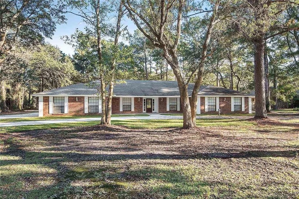 120 Rue de la Paix, Slidell, LA 70461 - photo 1