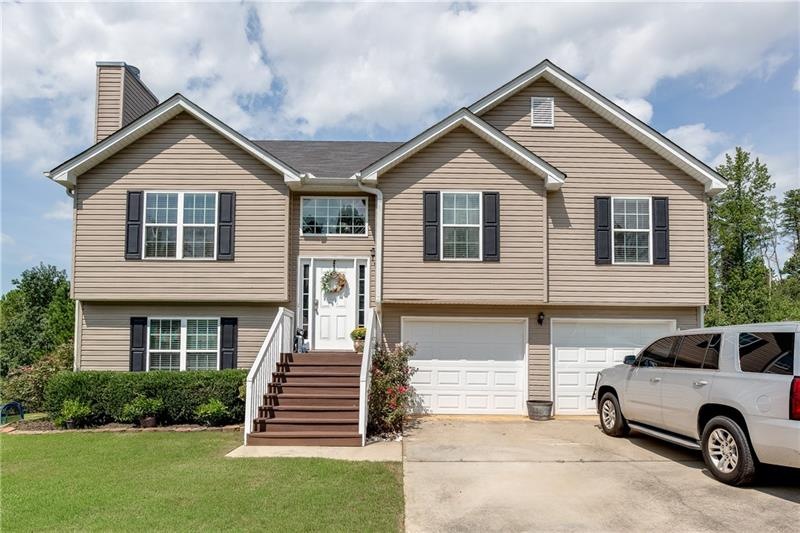 5482 Latham Manor Dr, Gainesville, GA 30506 - photo 1