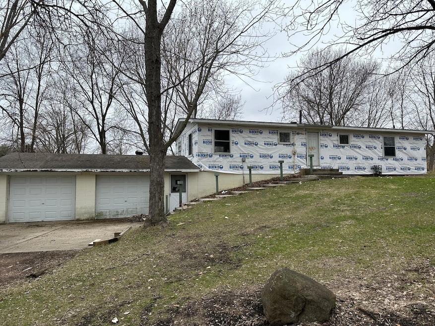 12491 Gunderson Ave NW, Annandale, MN 55302 - photo 1