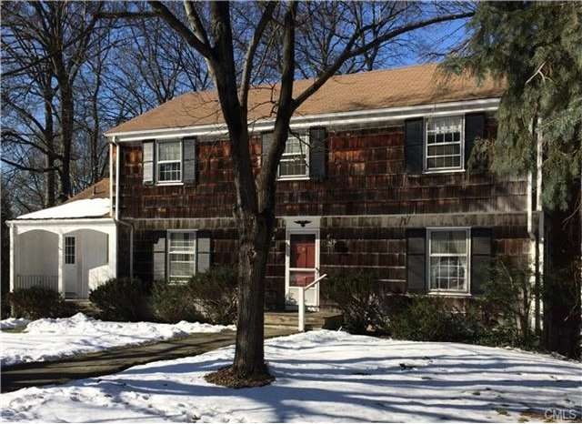 27 Georgian Ln, Darien, CT 06820 - photo 1