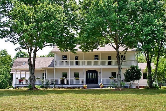 A Farmstead in Elegance
