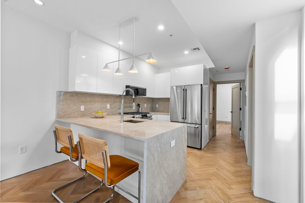 392 1st St unit 2, Jersey City, NJ 07302 - photo 1