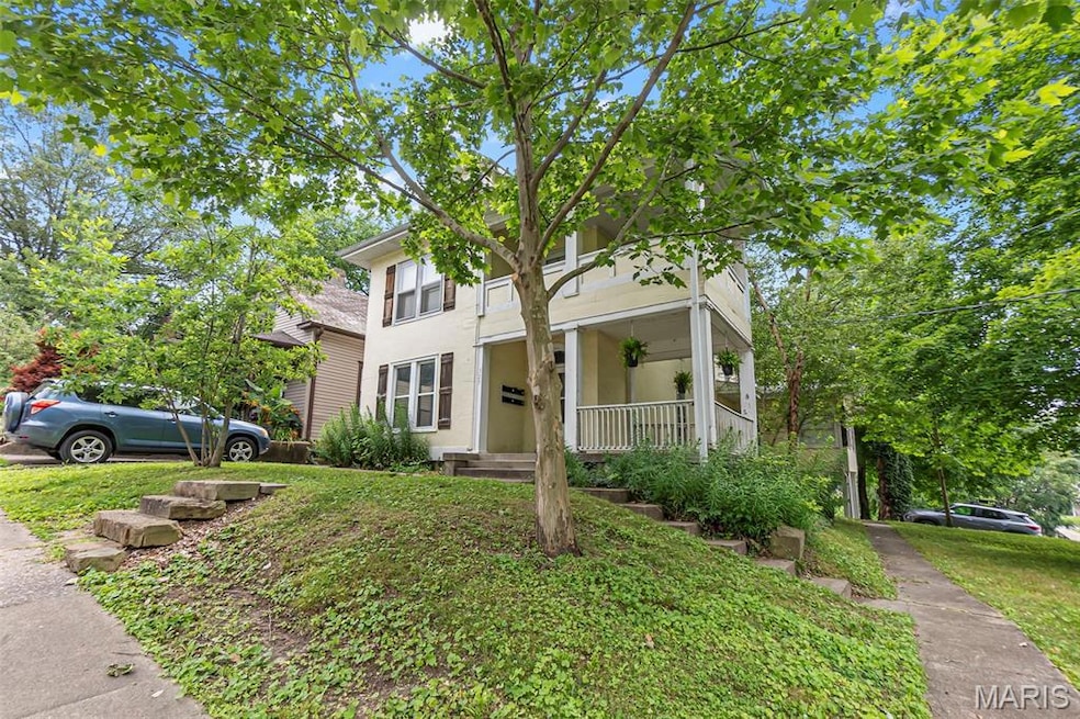 For Sale $305,000 • Co-Listing Agent