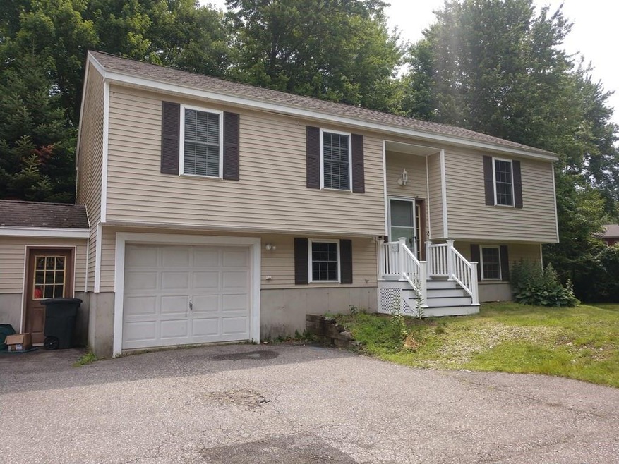 98 Farm Ln, Seabrook, NH 03874 - photo 1