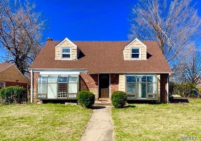 766 Cypress Dr, Franklin Square, NY 11010 - photo 1