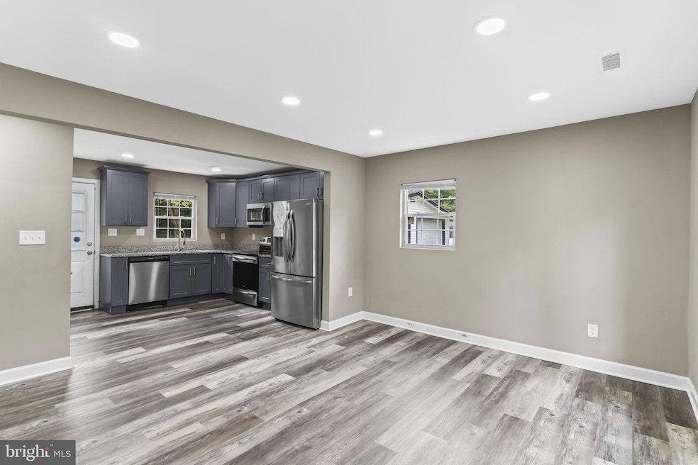 38461 Chaptico Rd, Mechanicsville, MD 20659 - photo 1