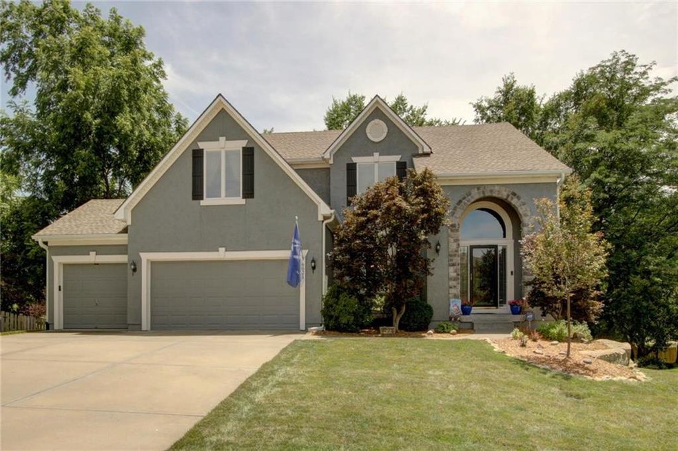 6021 Lone Elm Rd, Shawnee, KS 66218 - photo 1