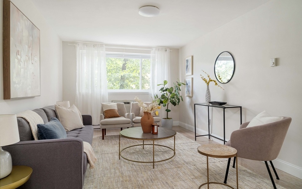 Sold $412,500 • Co-Listing Agent