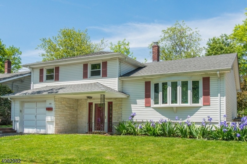 134 Byrd Ave, Bloomfield, NJ 07003 - photo 1