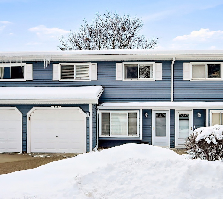 34110 N White Oak Ln unit 37B, Gurnee, IL 60031 - photo 1