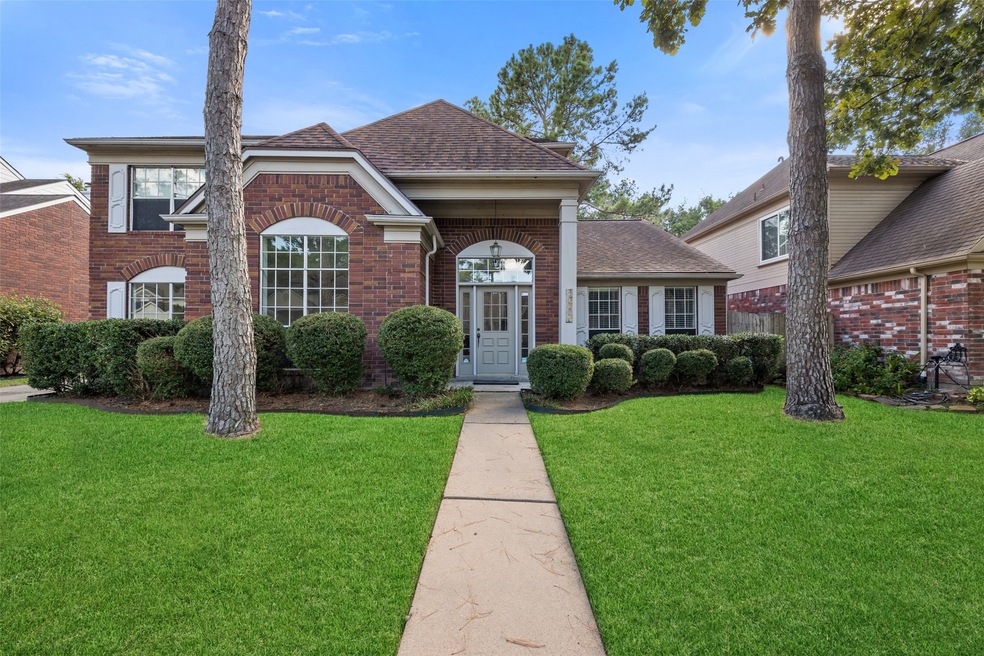 16819 Country Bridge Rd, Houston, TX 77095 - photo 1