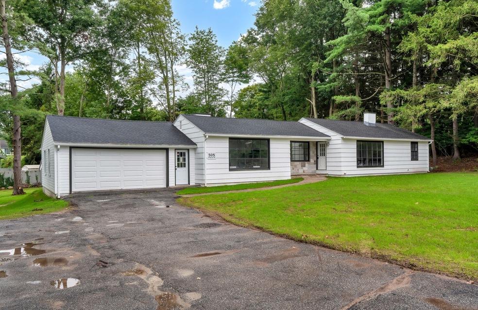 505 Field St, Naugatuck, CT 06770 - photo 1