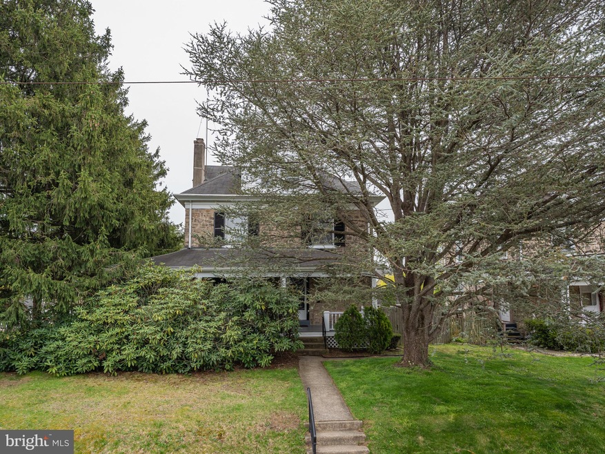 322 Fairview Ave, Ambler, PA 19002 - photo 1