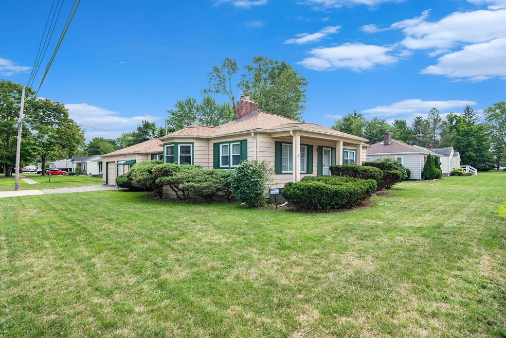 396 Luce Ave, Flushing, MI 48433 - photo 1