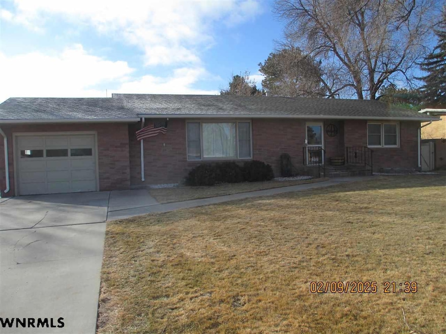 Sold $255,000