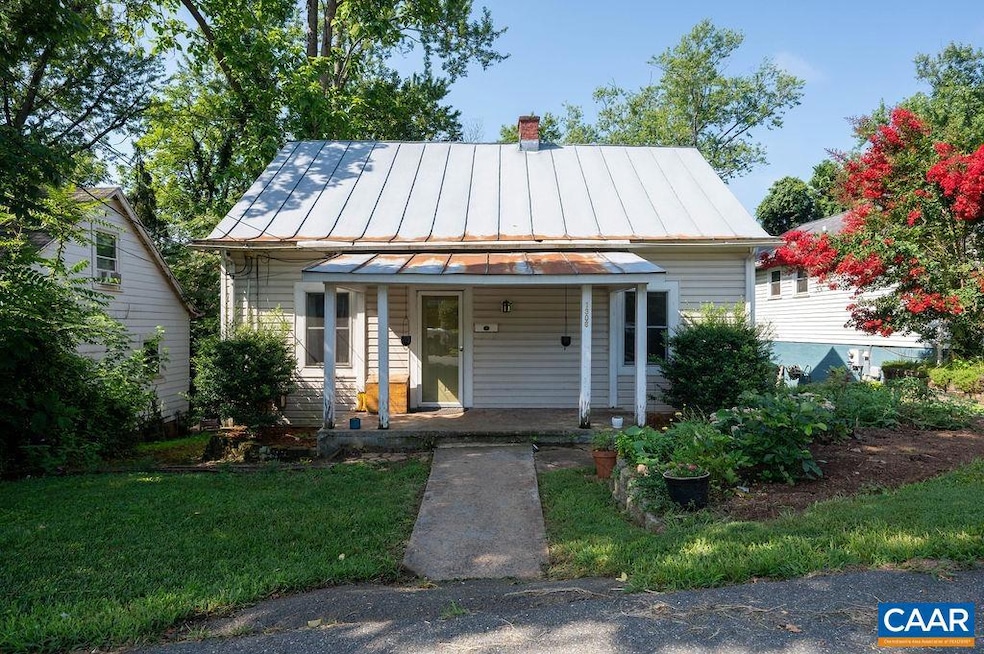 1308 Poplar St, Charlottesville, VA 22902 - photo 1