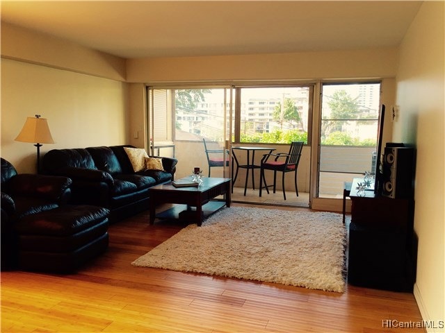 Living Room Opens To Lanai
