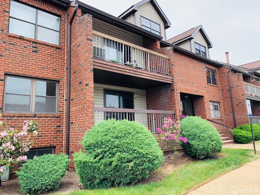 142 Woodbridge Center unit 1201, Woodbridge, NJ 07095 - photo 1