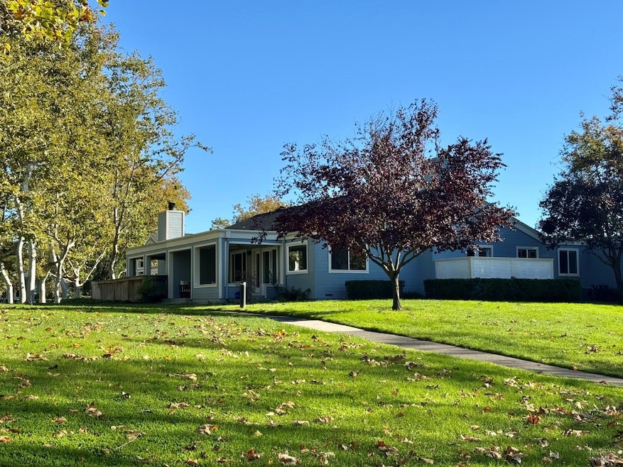 9188 Lakewood Dr, Windsor, CA 95492 - photo 1