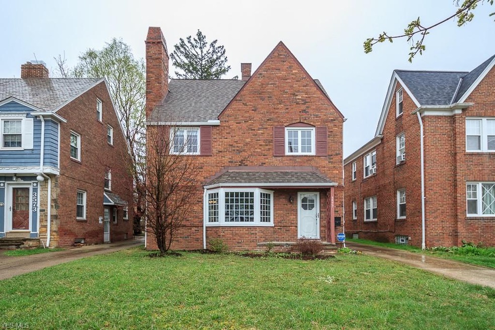 All Brick Shaker Heights Beauty!