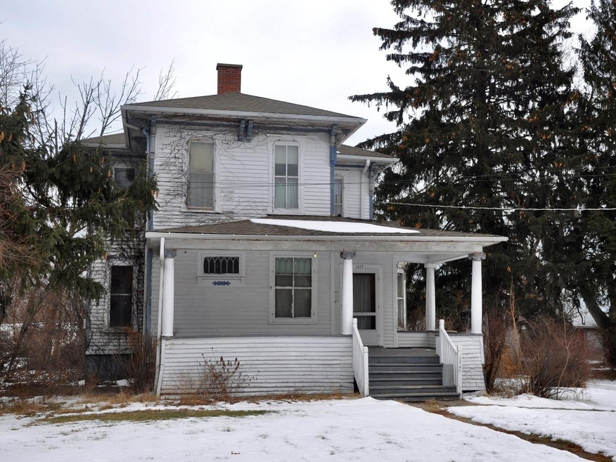 1117 N Sheridan Rd, Waukegan, IL 60085 - photo 1