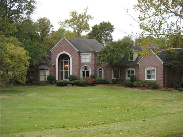 Stunning home in exclusive gated community ~ Beaut