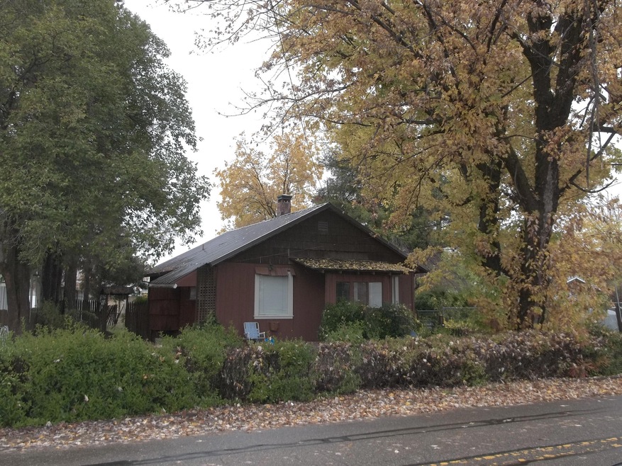 2350 N Bonnyview Rd, Redding, CA 96001 - photo 1