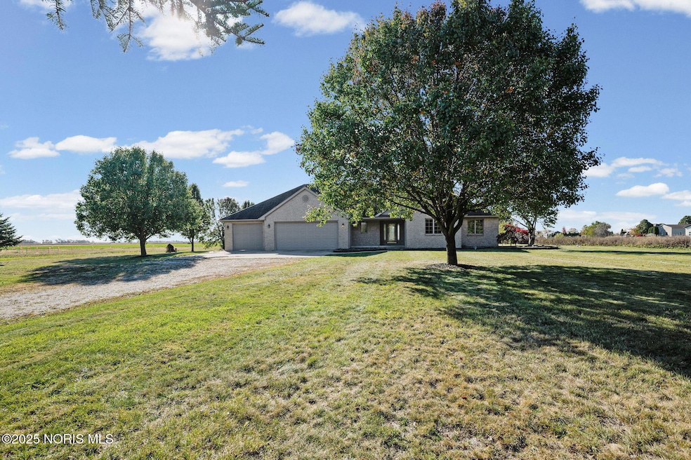 20876 W Camper Rd, Genoa, OH 43430 - photo 1