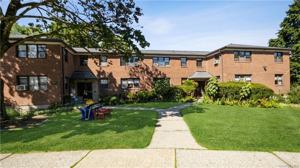 154 Martling Ave unit 6-M5, Tarrytown, NY 10591 - photo 1