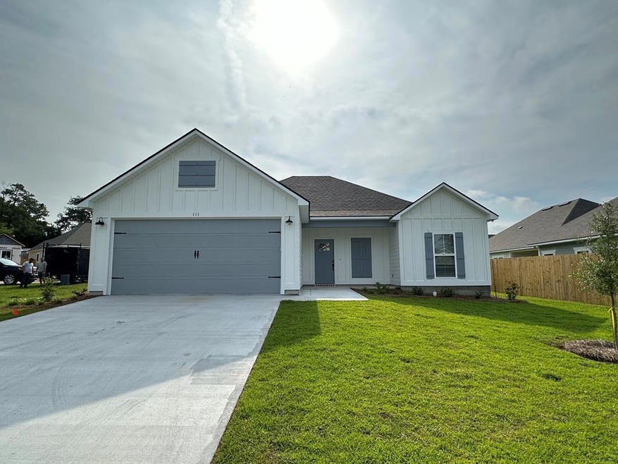 111 Turtle Cove Ln, Tifton, GA 31794 - photo 1