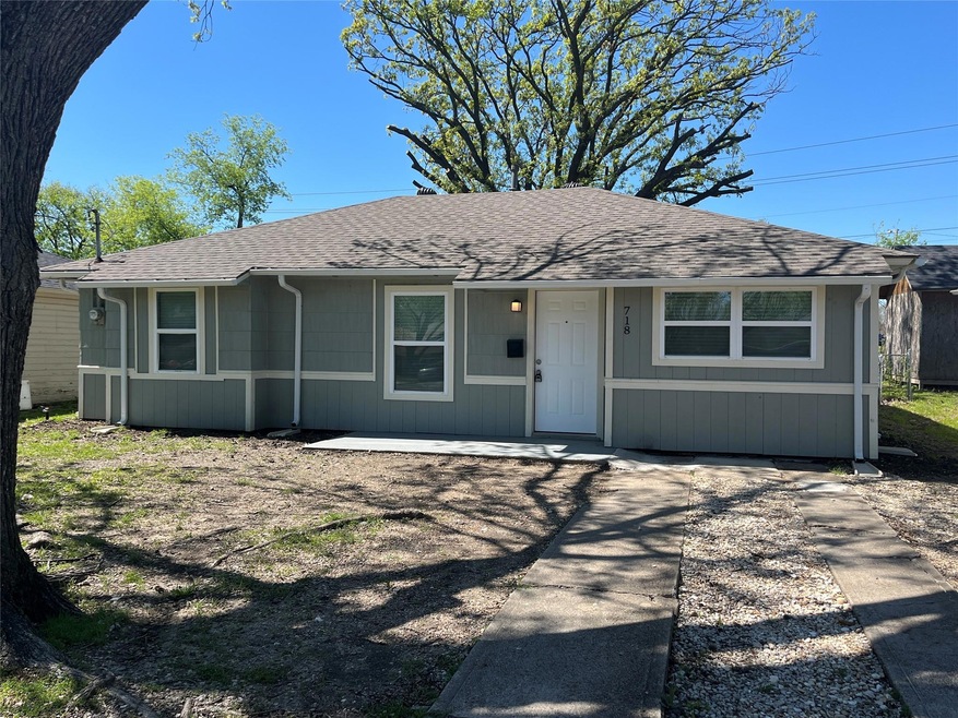 718 Shawnee Trace, Grand Prairie, TX 75051 - photo 1