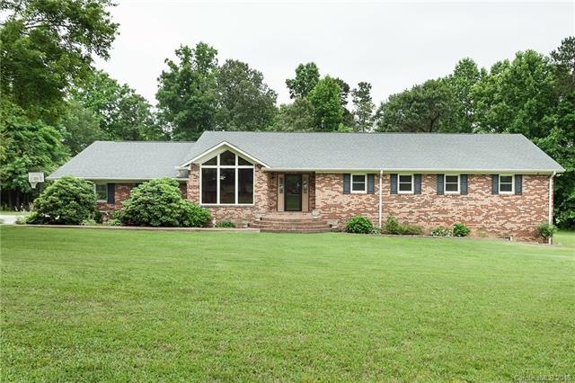 Welcome Home~ 121 Piper Drive, Kings Mountain