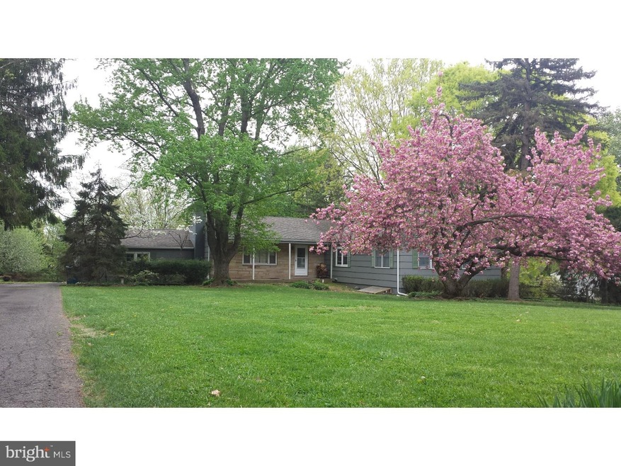 4175 Sunnyside Dr, Doylestown, PA 18902 - photo 1