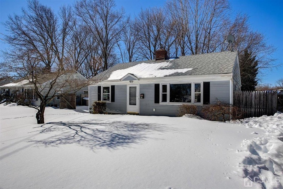 13 Lynn Ave, Middlesex, NJ 08846 - photo 1