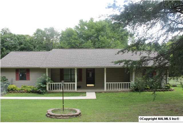 Private setting, private drive, located off 127 on Lookout Mountain