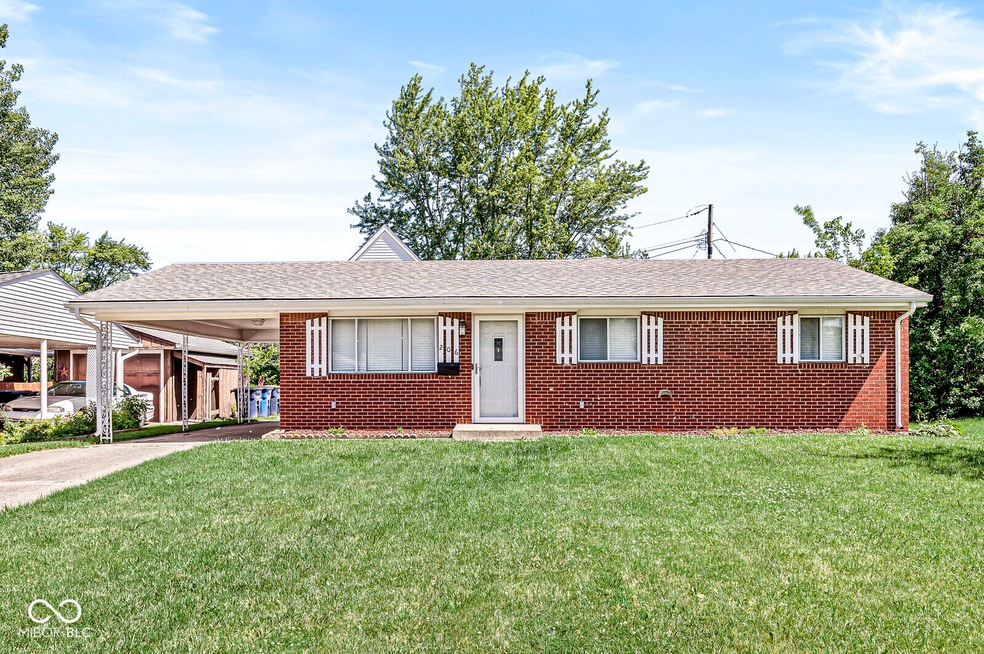 206 Edwards Ave, Beech Grove, IN 46107 - photo 1