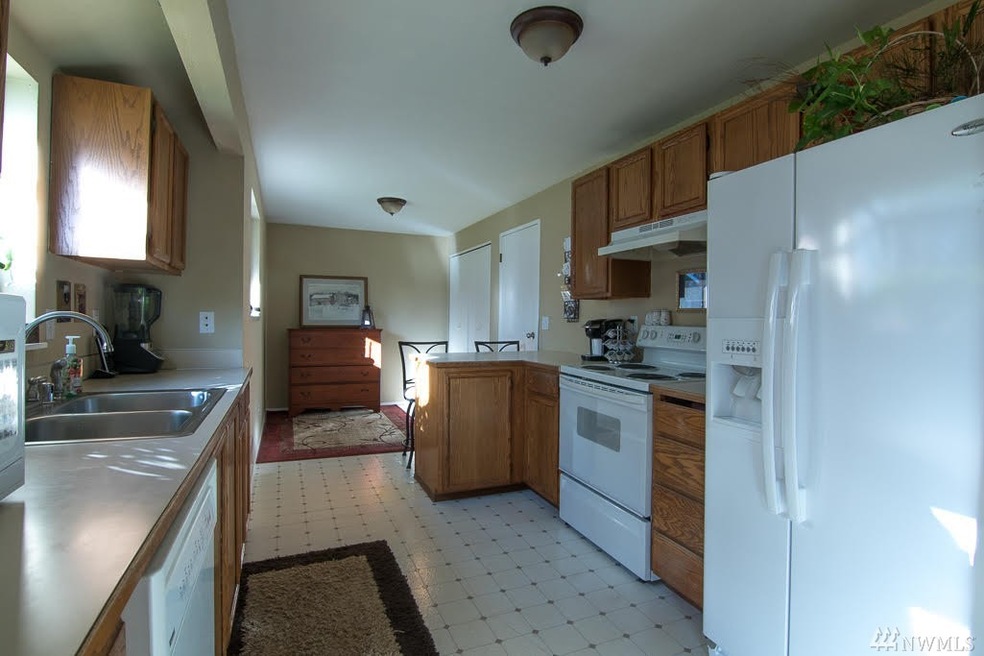 11514 5th Ave W, Everett, WA 98204 - photo 1